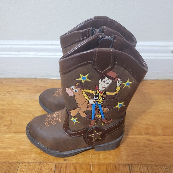 Toy Story Cowboy Boots - Picture 5 of 9